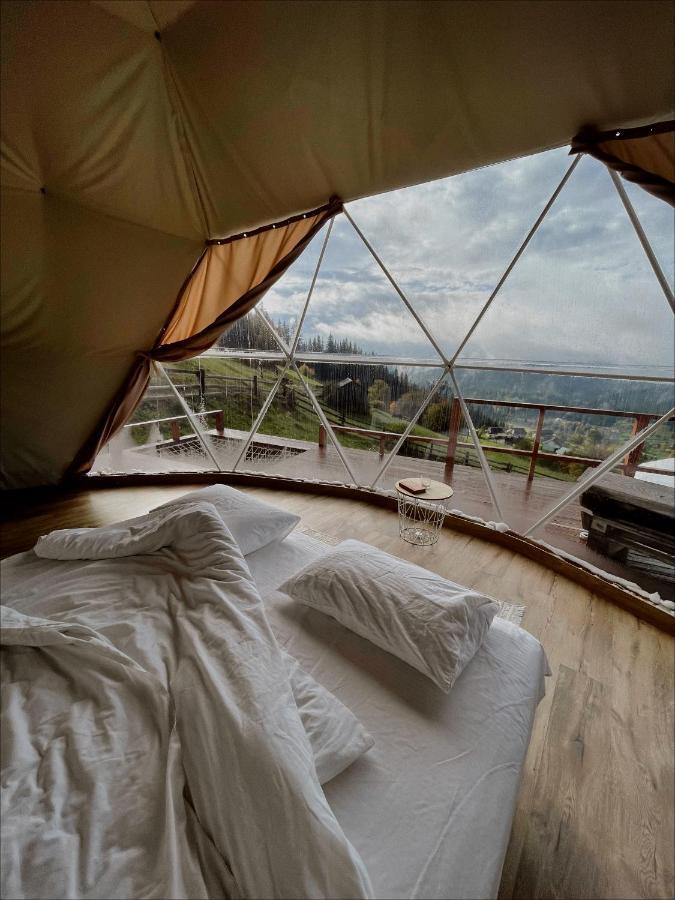 Глемпінг Де Вайб Hotel Vorokhta Bagian luar foto
