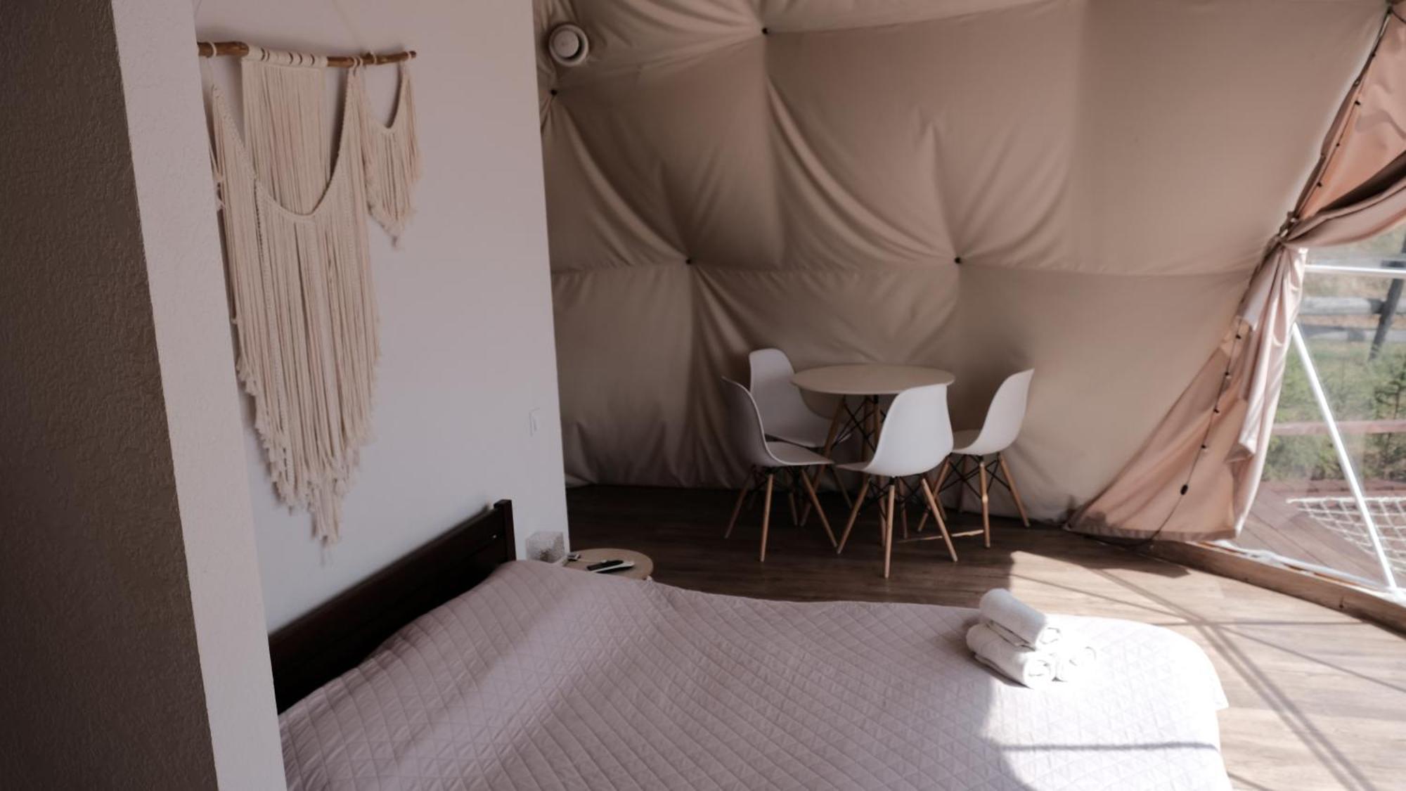 Глемпінг Де Вайб Hotel Vorokhta Ruang foto